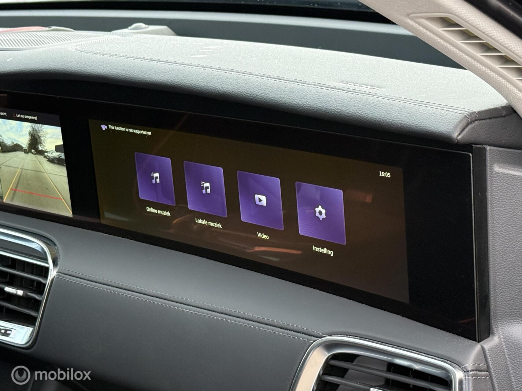 Hoofdafbeelding Hongqi E-HS9