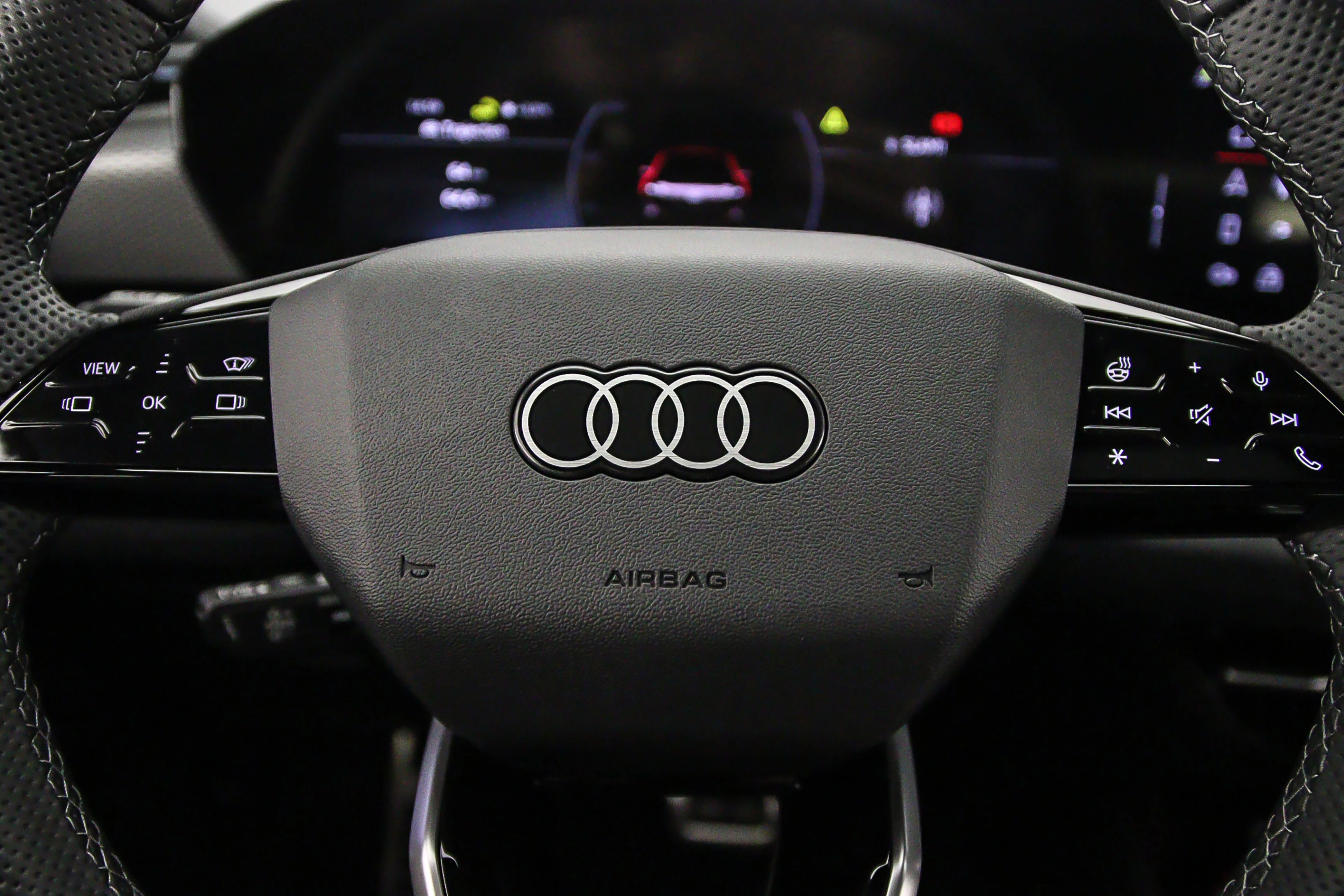 Hoofdafbeelding Audi A6 Avant e-tron