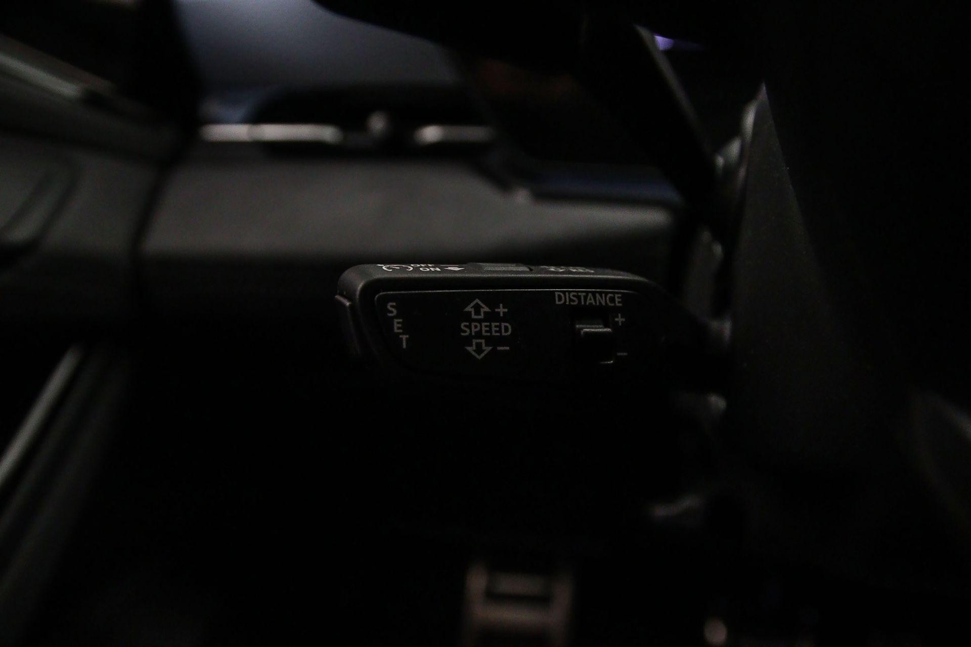 Hoofdafbeelding Audi A6 Avant e-tron