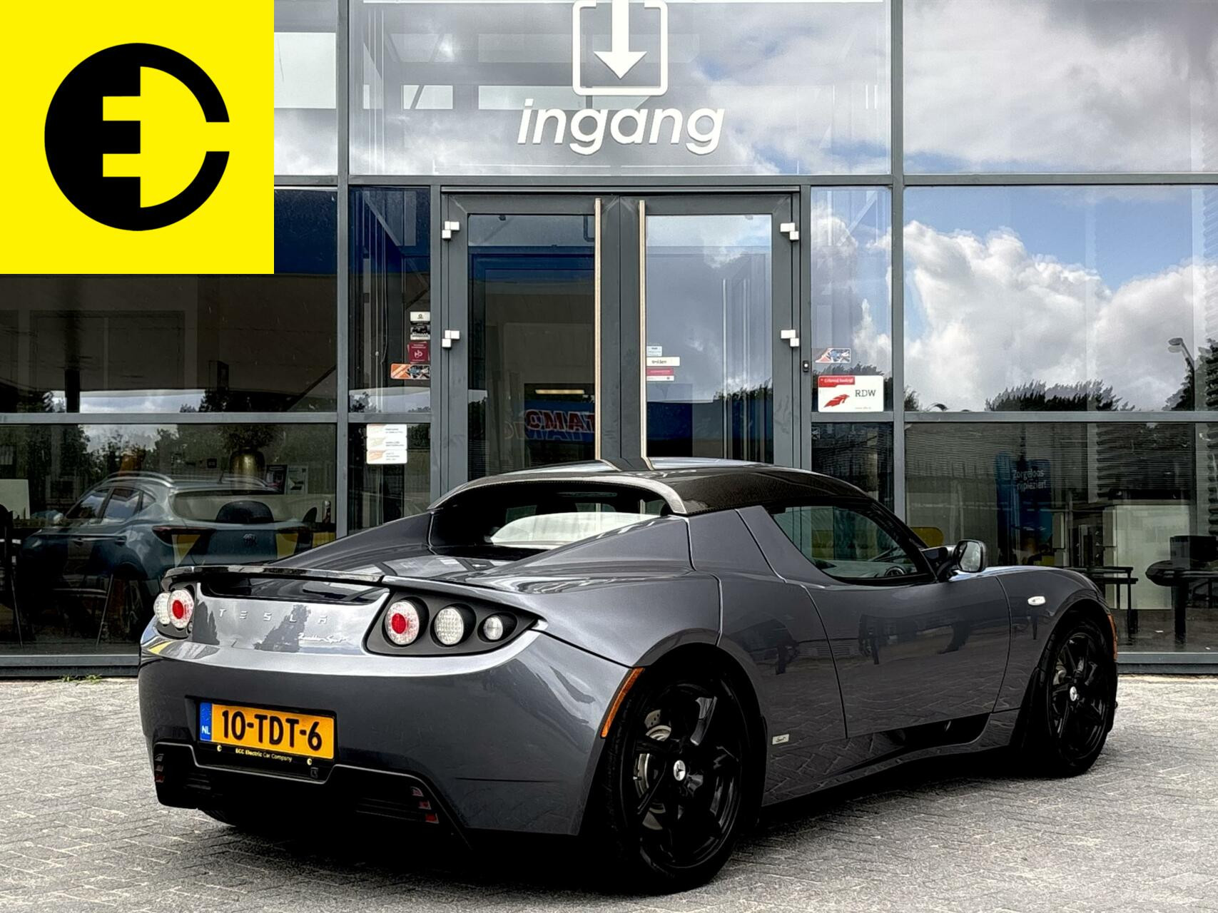 Hoofdafbeelding Tesla Roadster