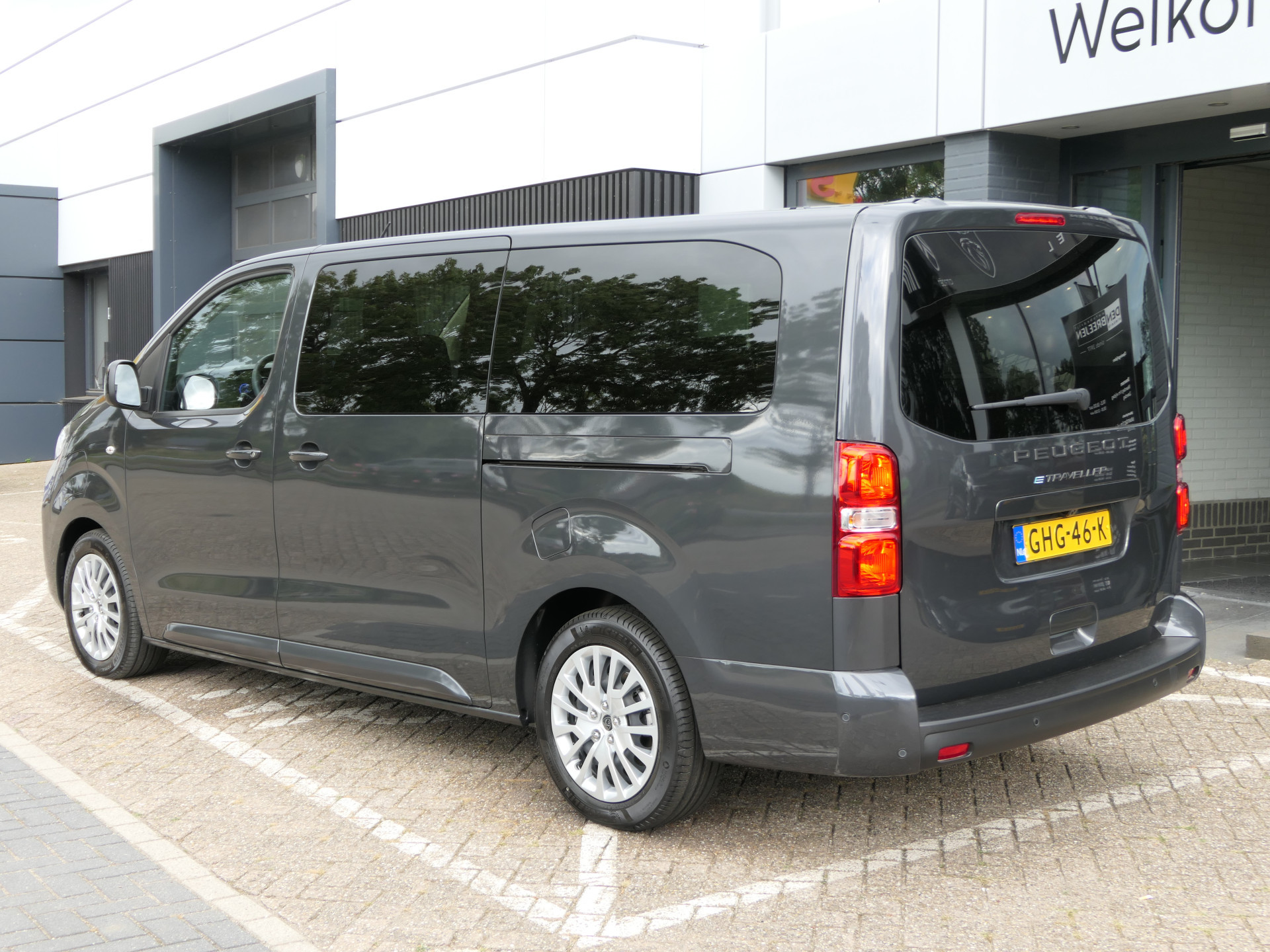 Hoofdafbeelding Peugeot e-Traveller