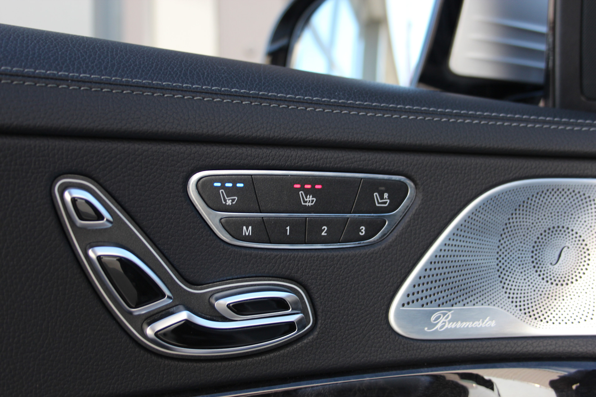 Hoofdafbeelding Mercedes-Benz S-Klasse