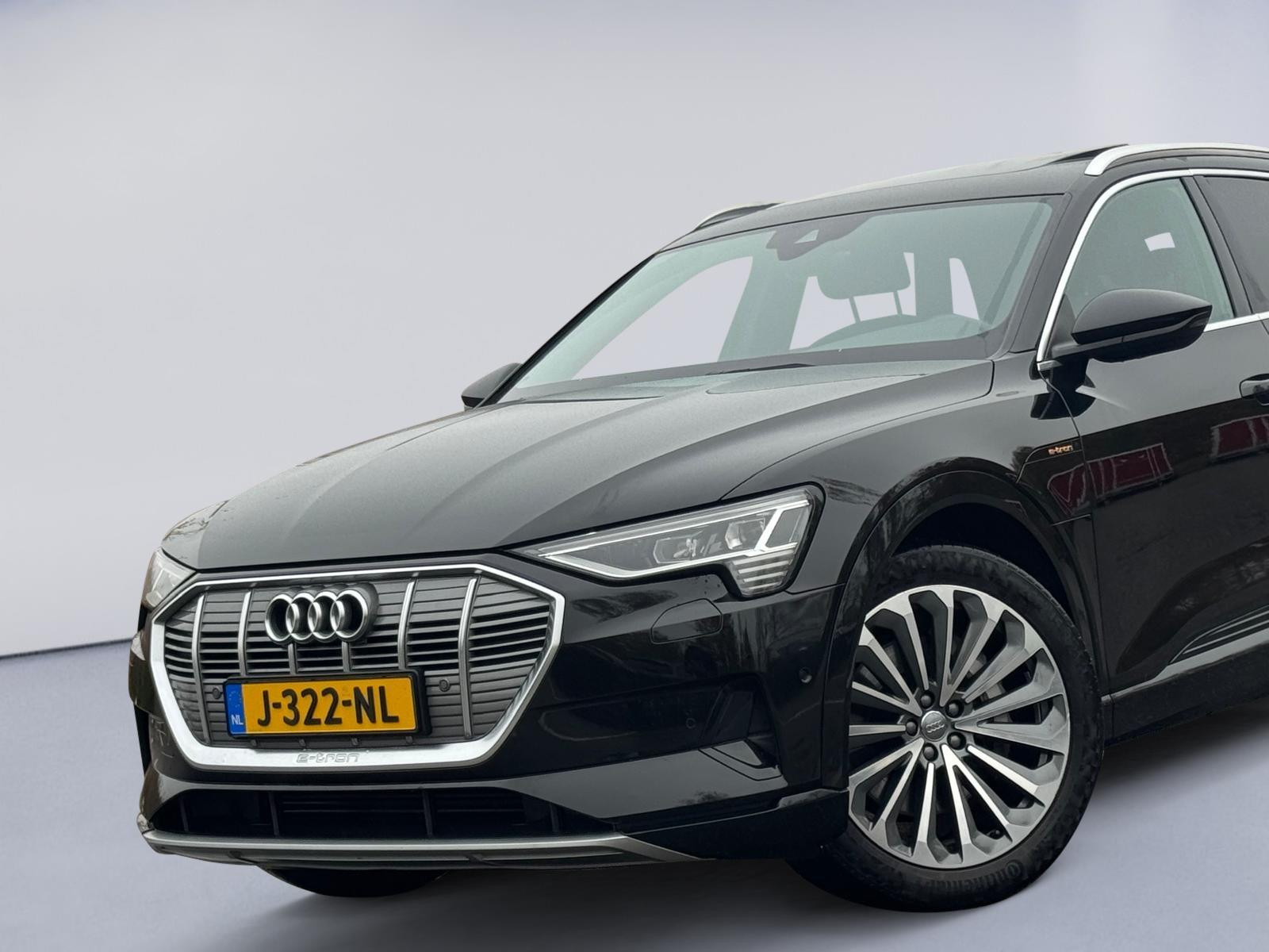 Hoofdafbeelding Audi e-tron