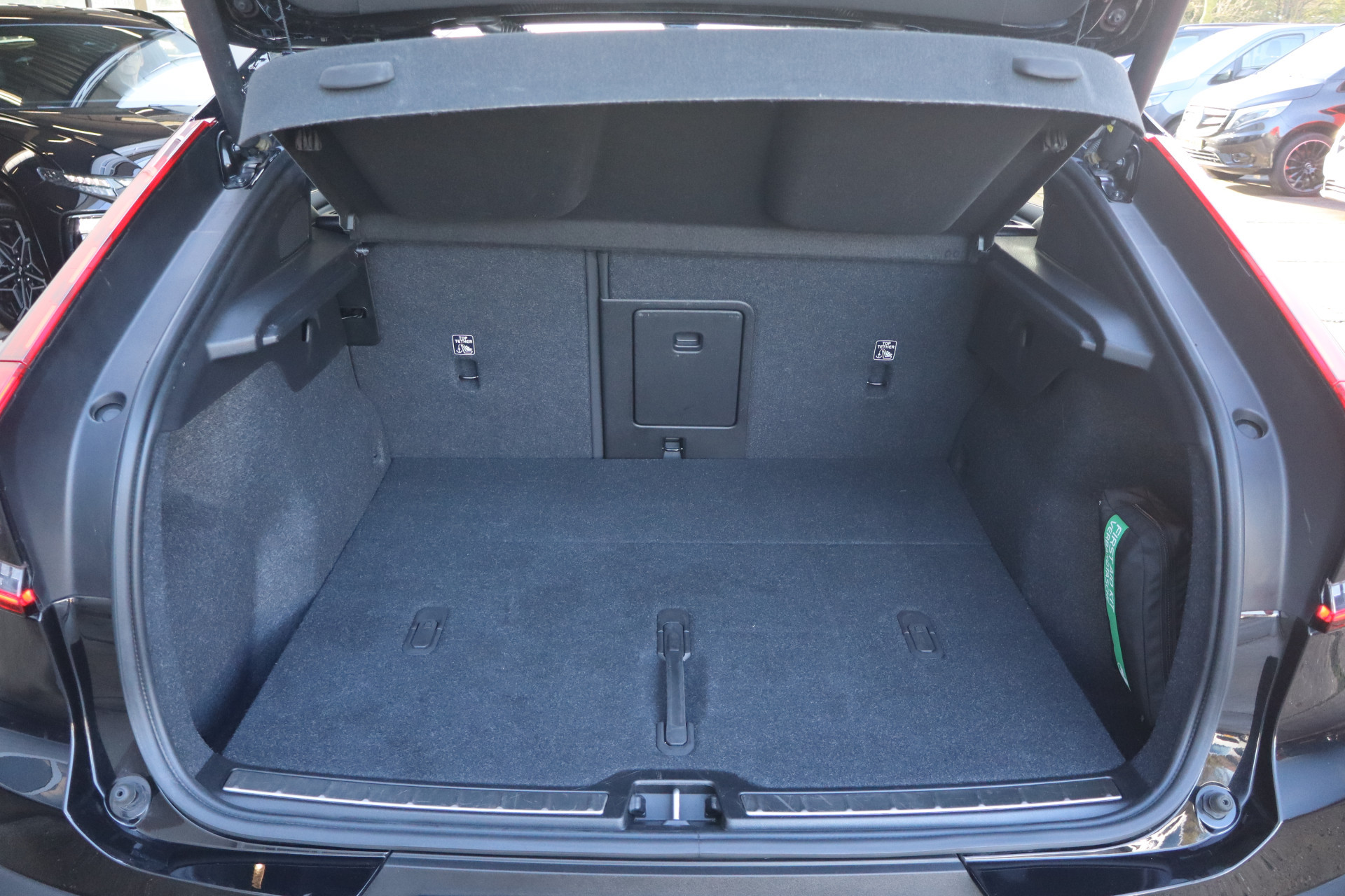 Hoofdafbeelding Volvo C40