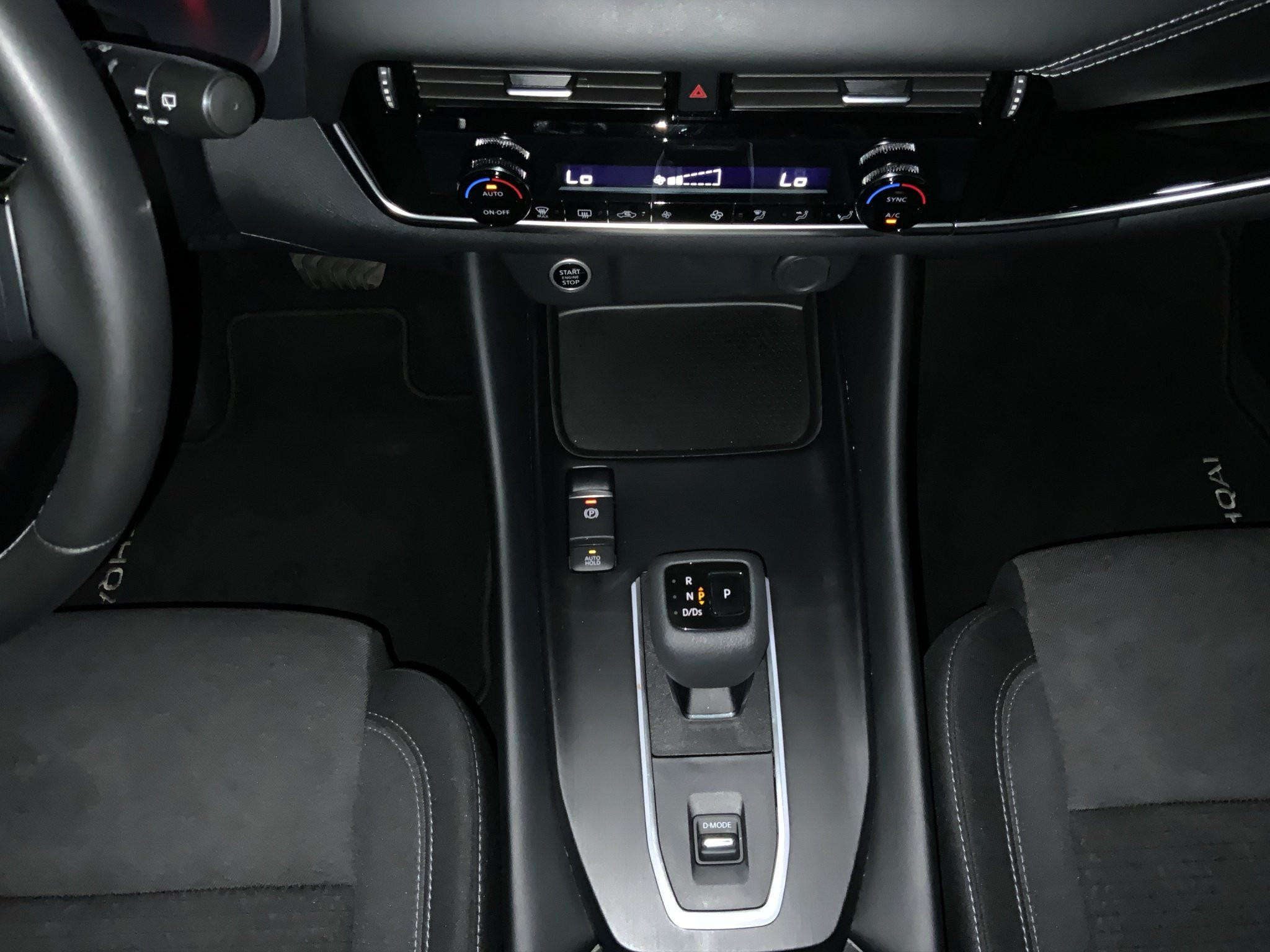 Nissan-QASHQAI-image-13