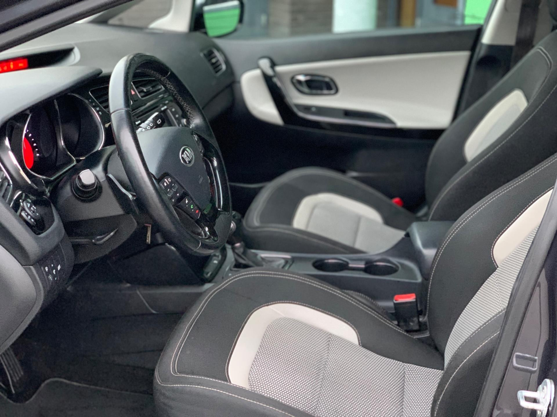 Hoofdafbeelding Kia cee'd