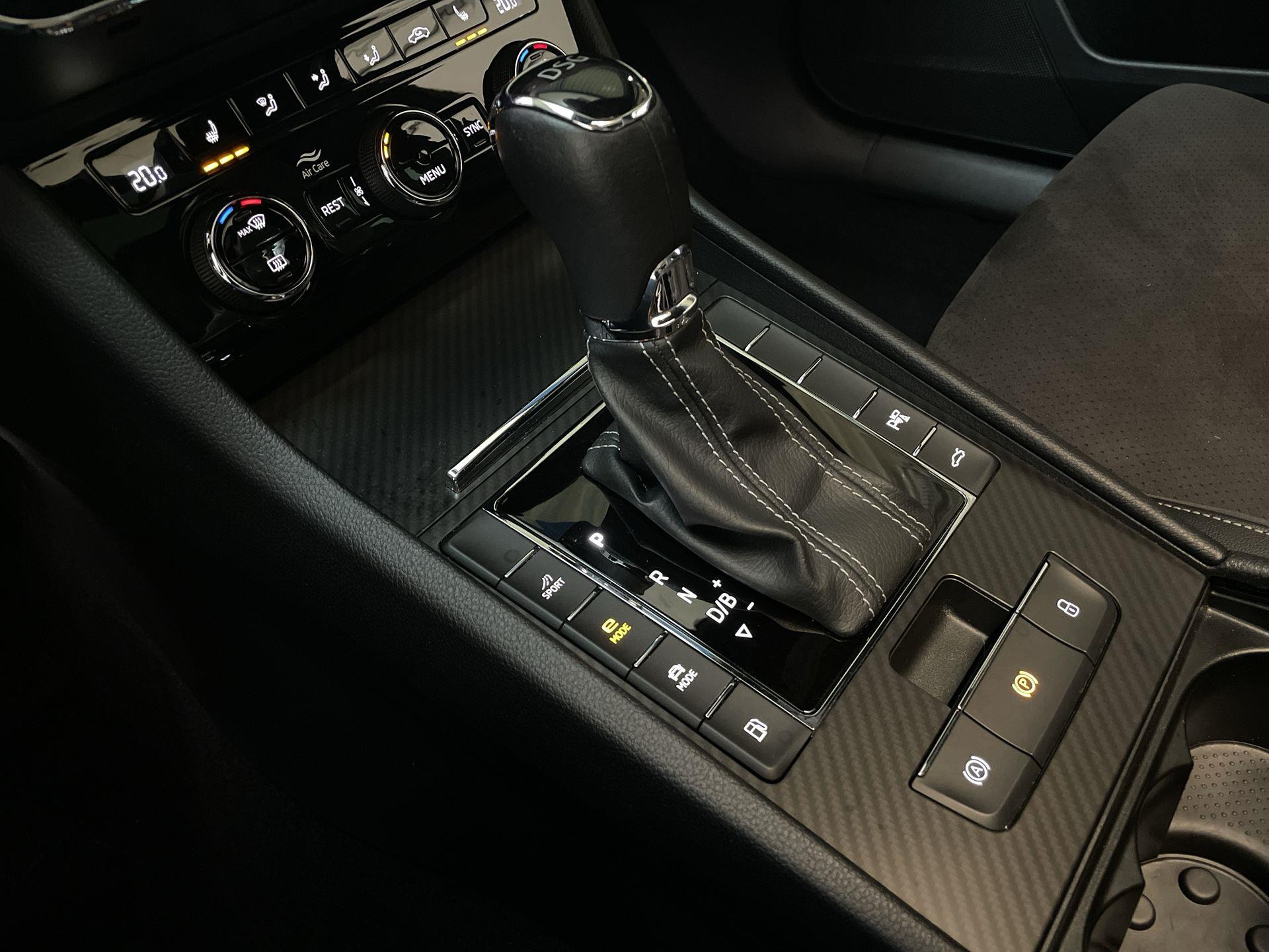 Hoofdafbeelding Škoda Superb