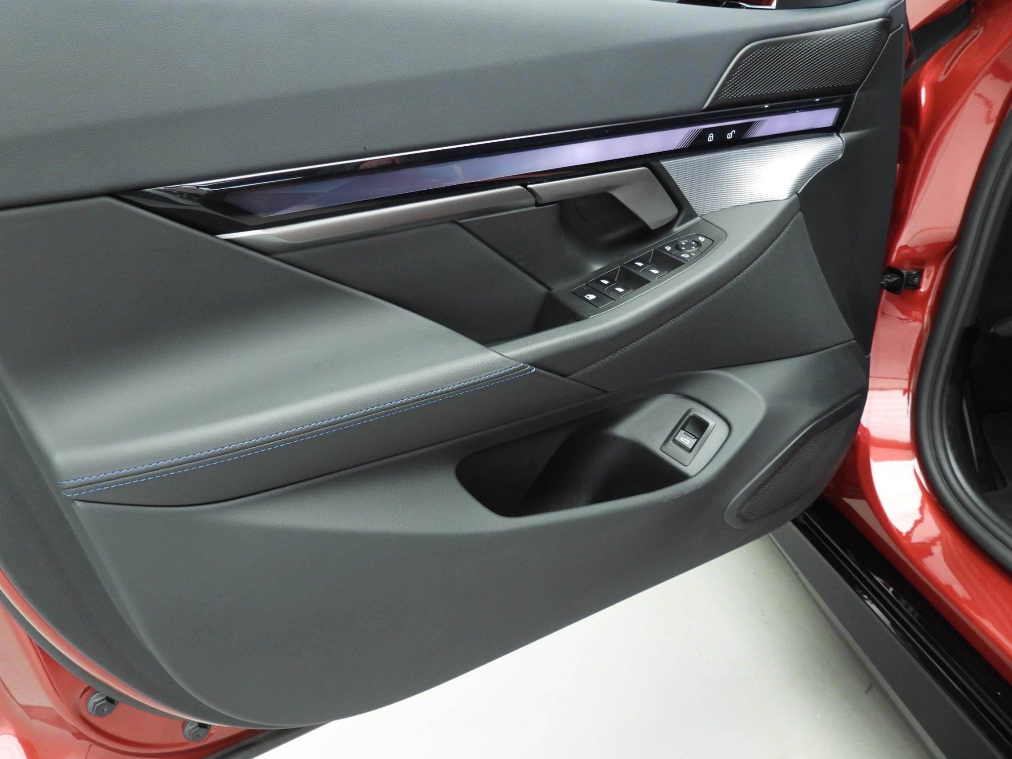 Hoofdafbeelding BMW i5