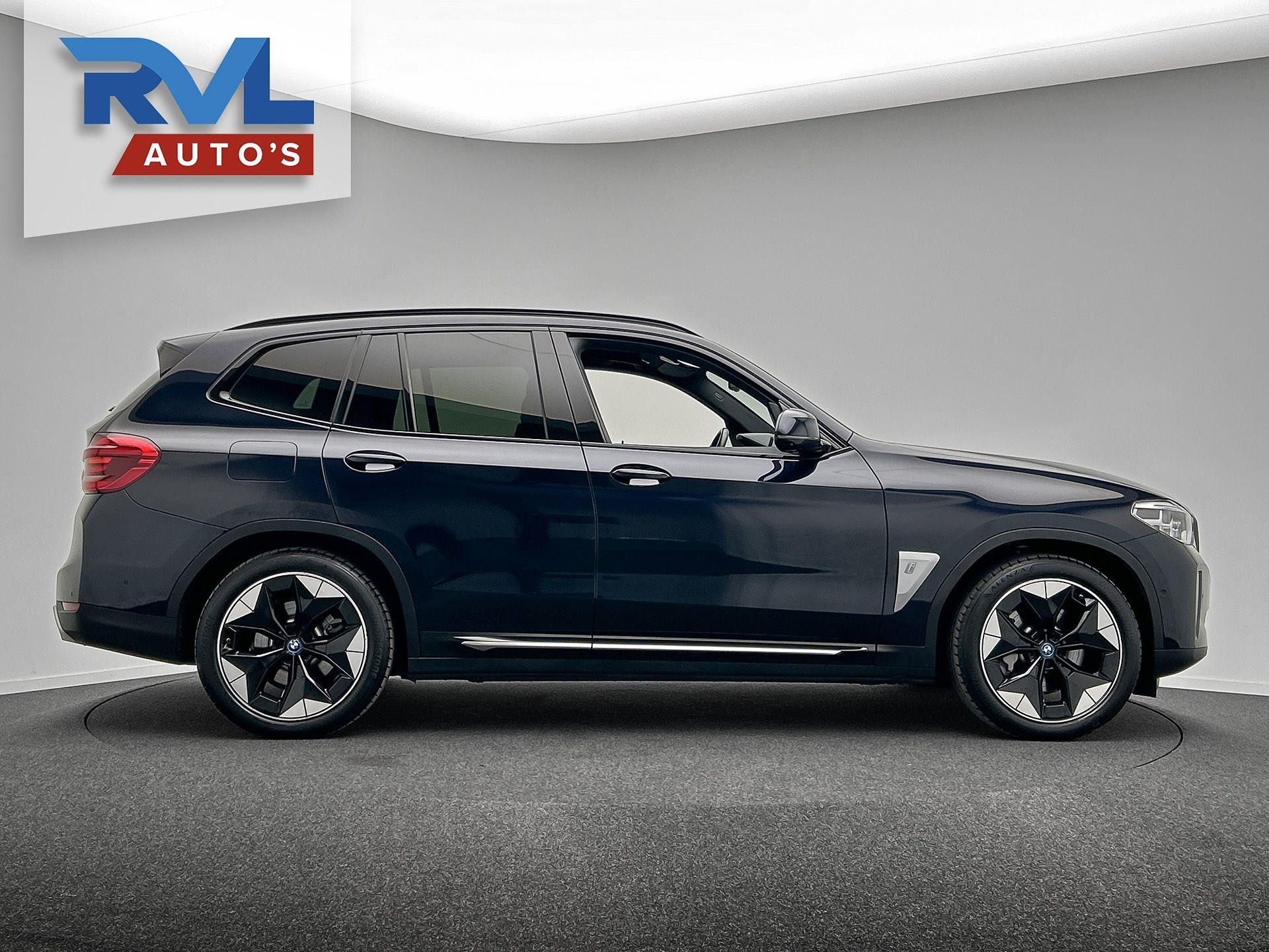 Hoofdafbeelding BMW iX3