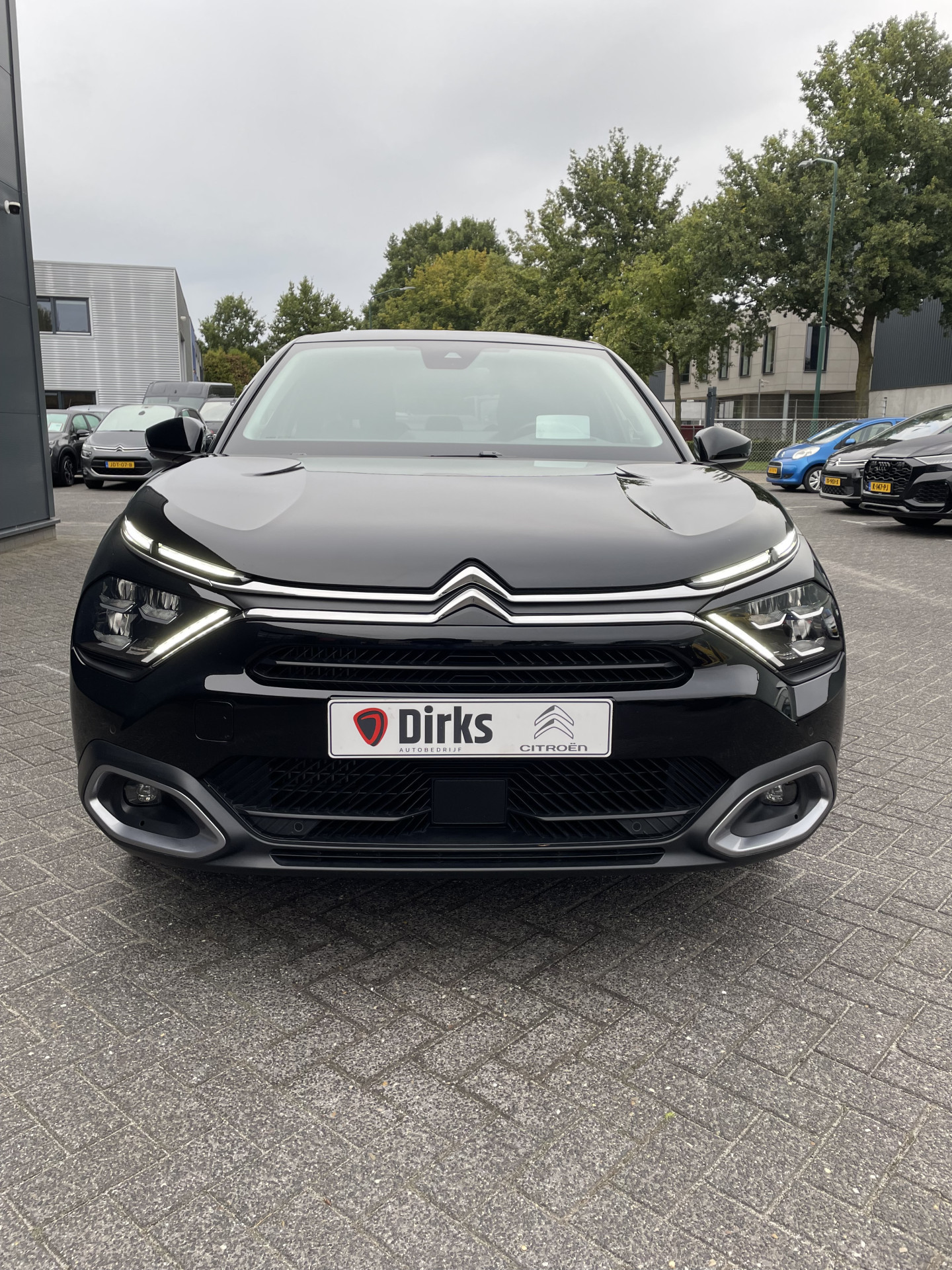 Hoofdafbeelding Citroën C4 X