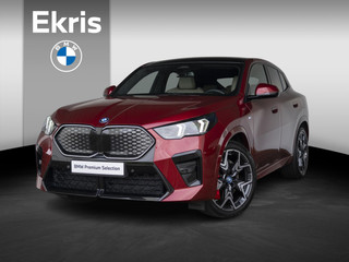 BMW iX2 eDrive20 | M Sportpakket Pro | Innovation Pack | Verwarmd Stuurwiel | Comfort Access | Panoramadak | Head-Up Display | Harman-Kardon | 20''