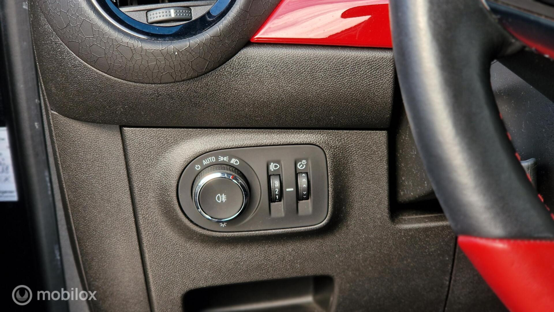 Hoofdafbeelding Opel ADAM