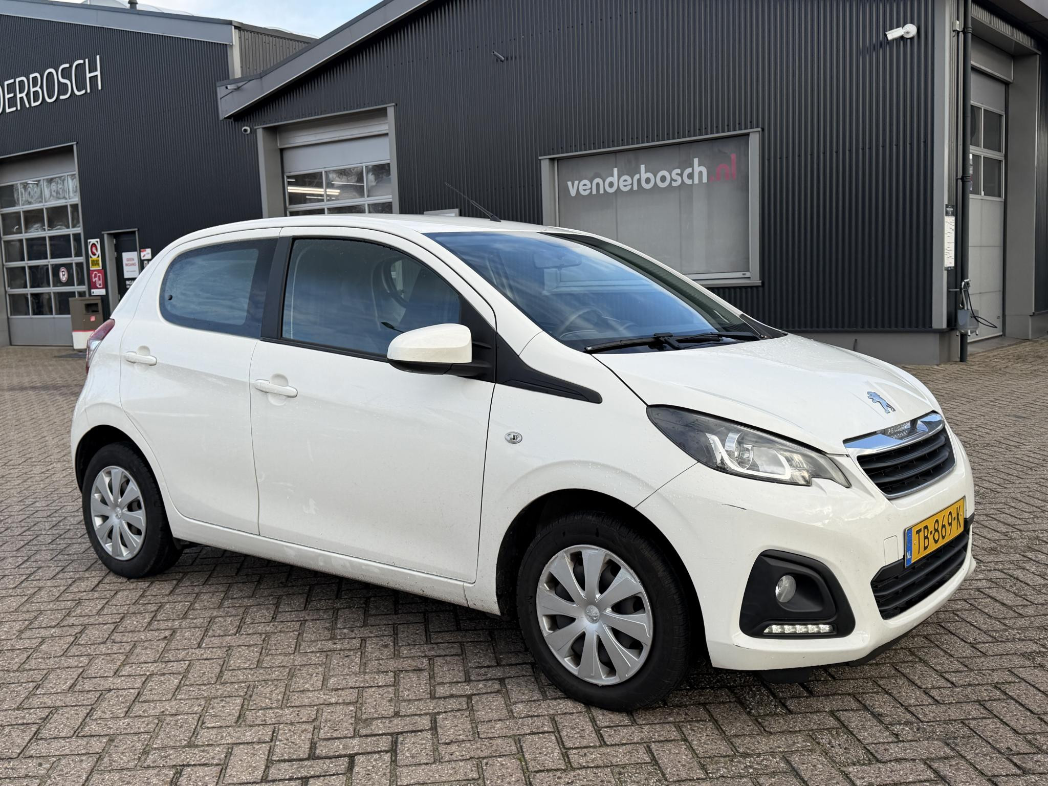 Hoofdafbeelding Peugeot 108