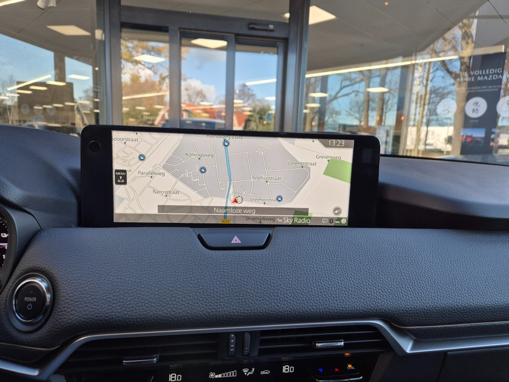 Hoofdafbeelding Mazda CX-60