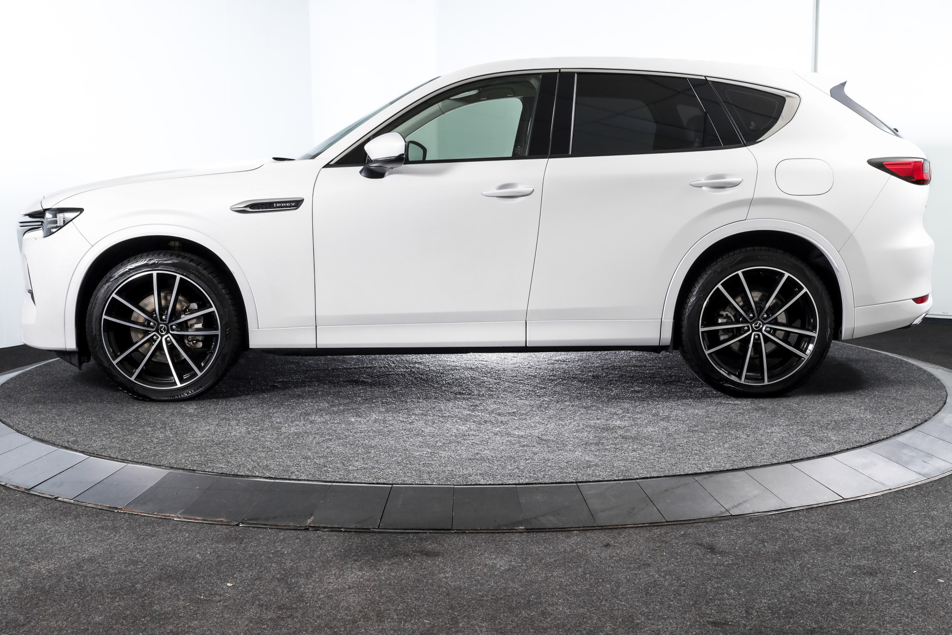 Hoofdafbeelding Mazda CX-60