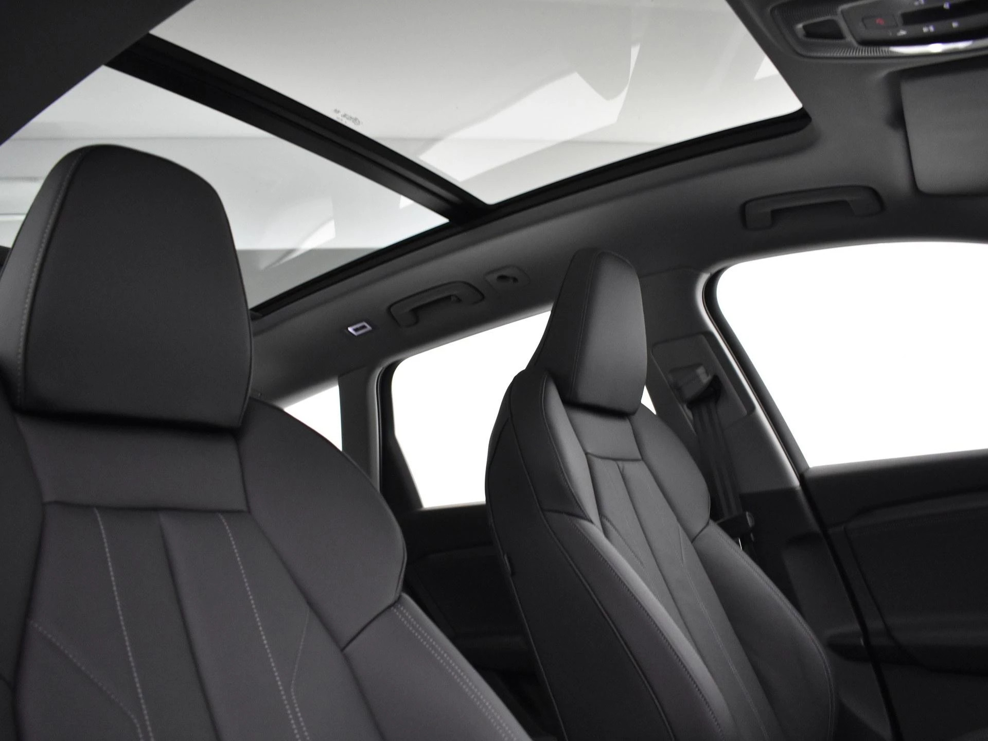 Hoofdafbeelding Audi Q6 e-tron