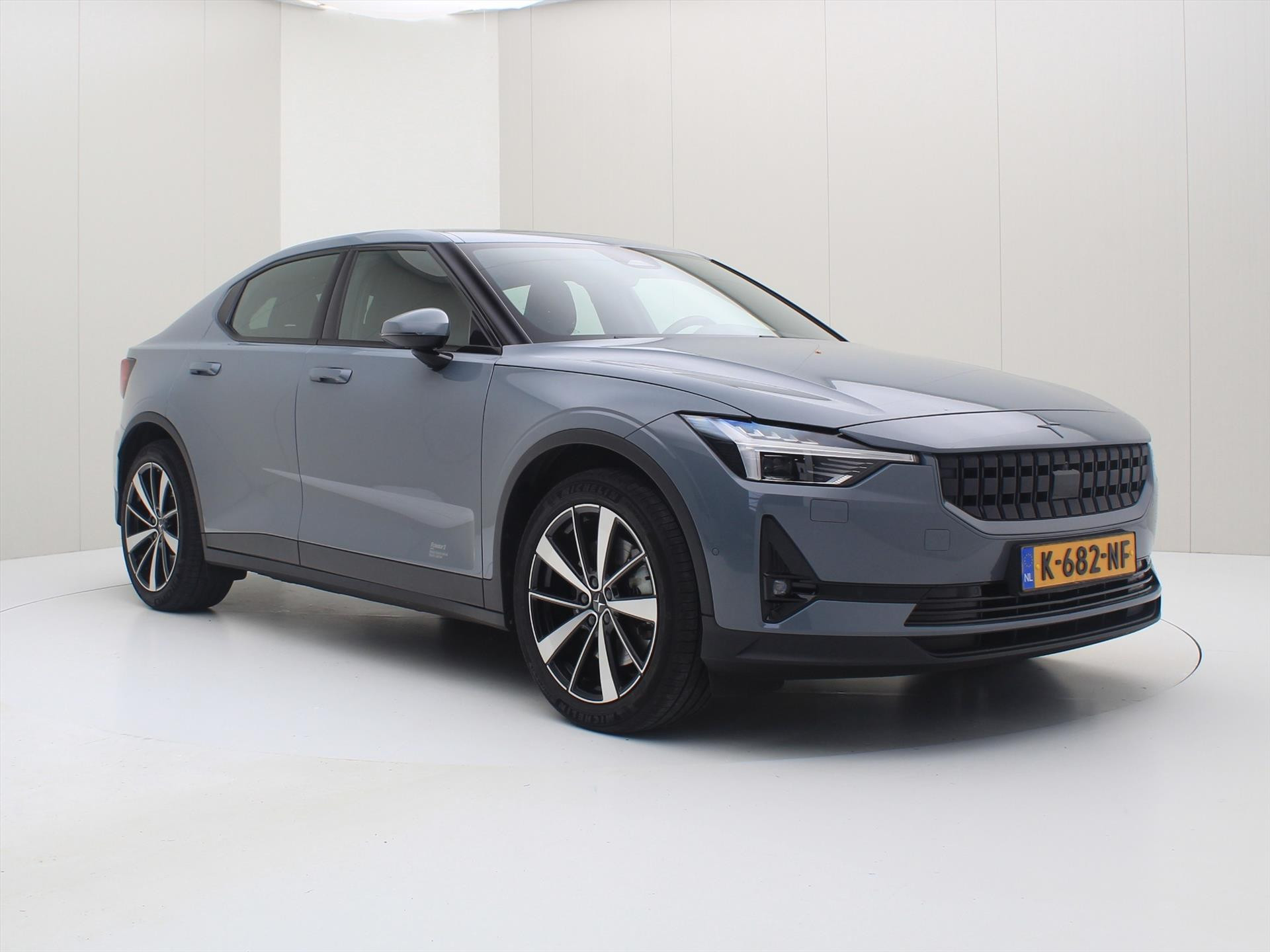Hoofdafbeelding Polestar 2