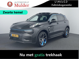 Lynk & Co 01 1.5 | Zwarte hemel | Trekhaak | Pano | ACC | 360 Camera