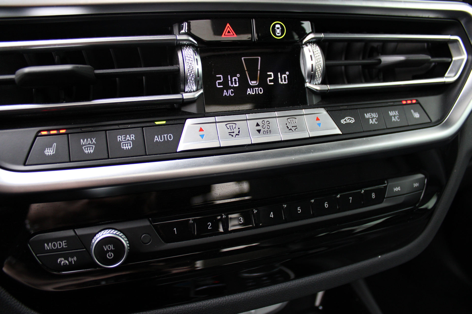 Hoofdafbeelding BMW iX3