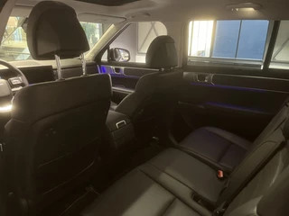 Hyundai Santa Fe Hyundai Santa Fe 1.6 T-GDI HEV Premium Sky 7zits |DEMO| - afbeelding nr 6