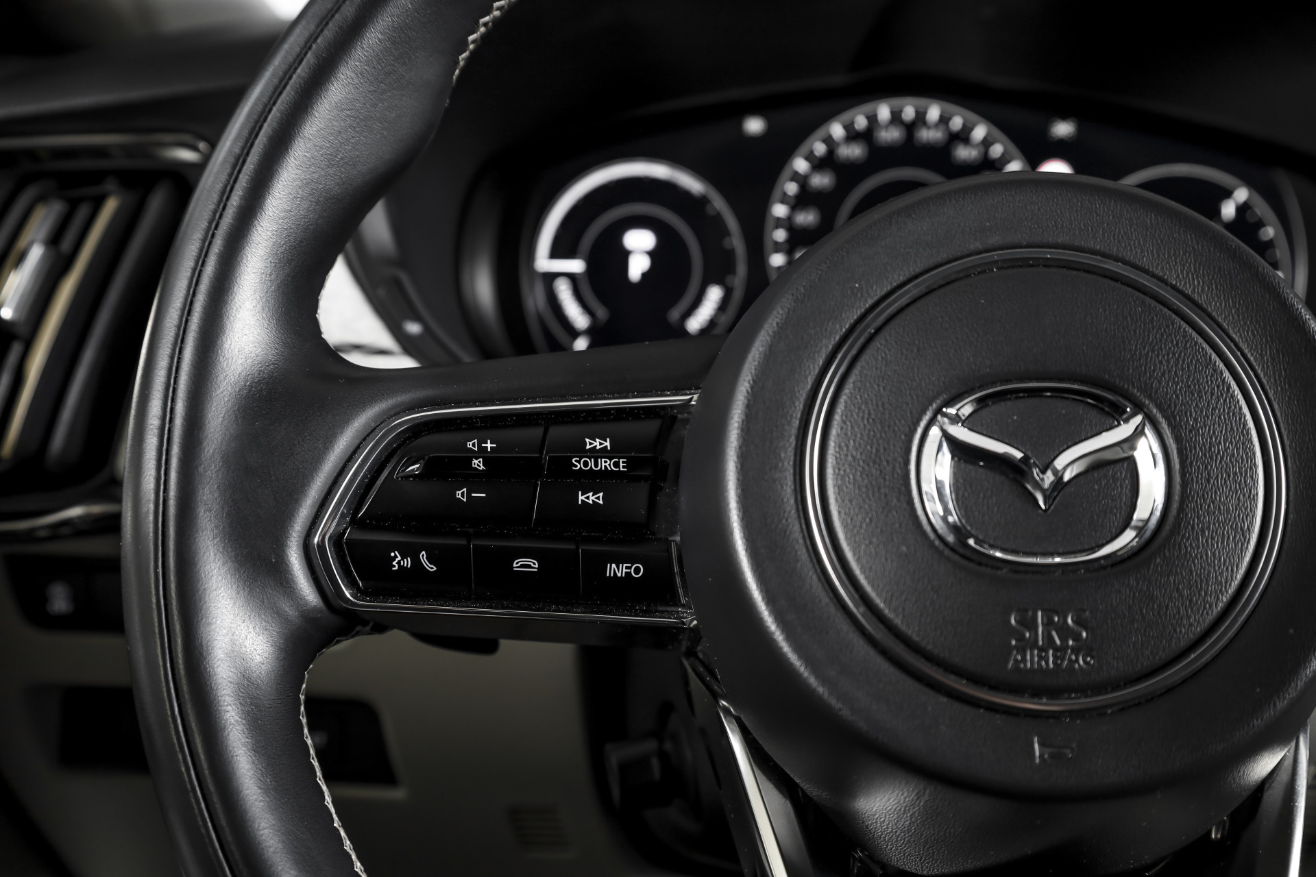 Hoofdafbeelding Mazda CX-60