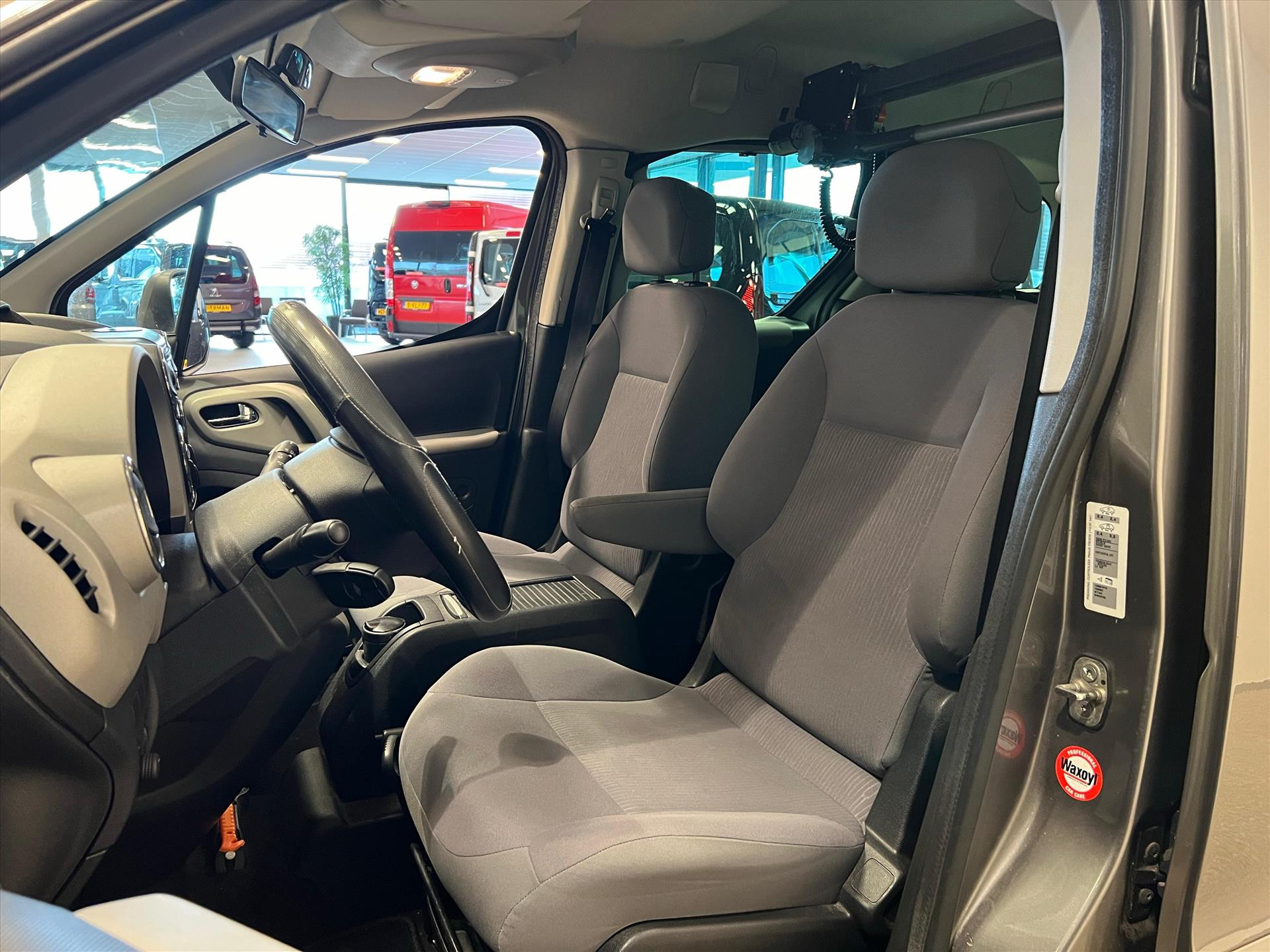 Hoofdafbeelding Peugeot Partner