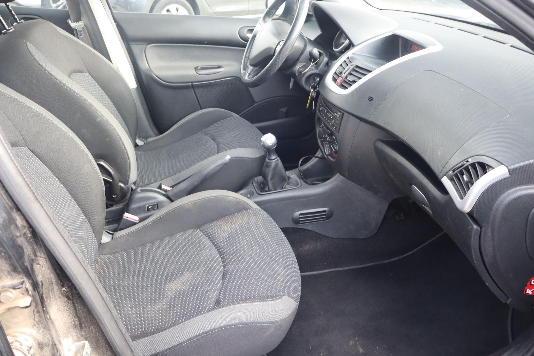 Hoofdafbeelding Peugeot 206