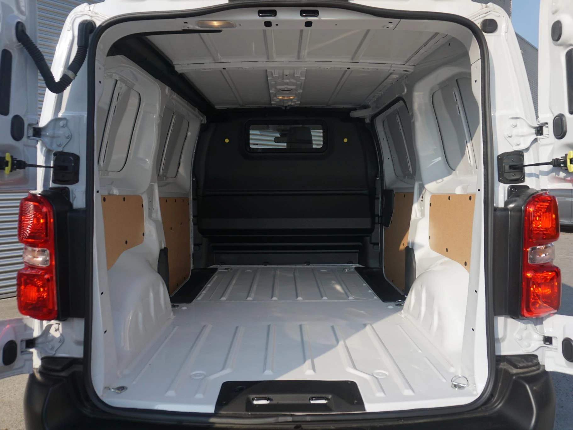Hoofdafbeelding Opel Vivaro-e