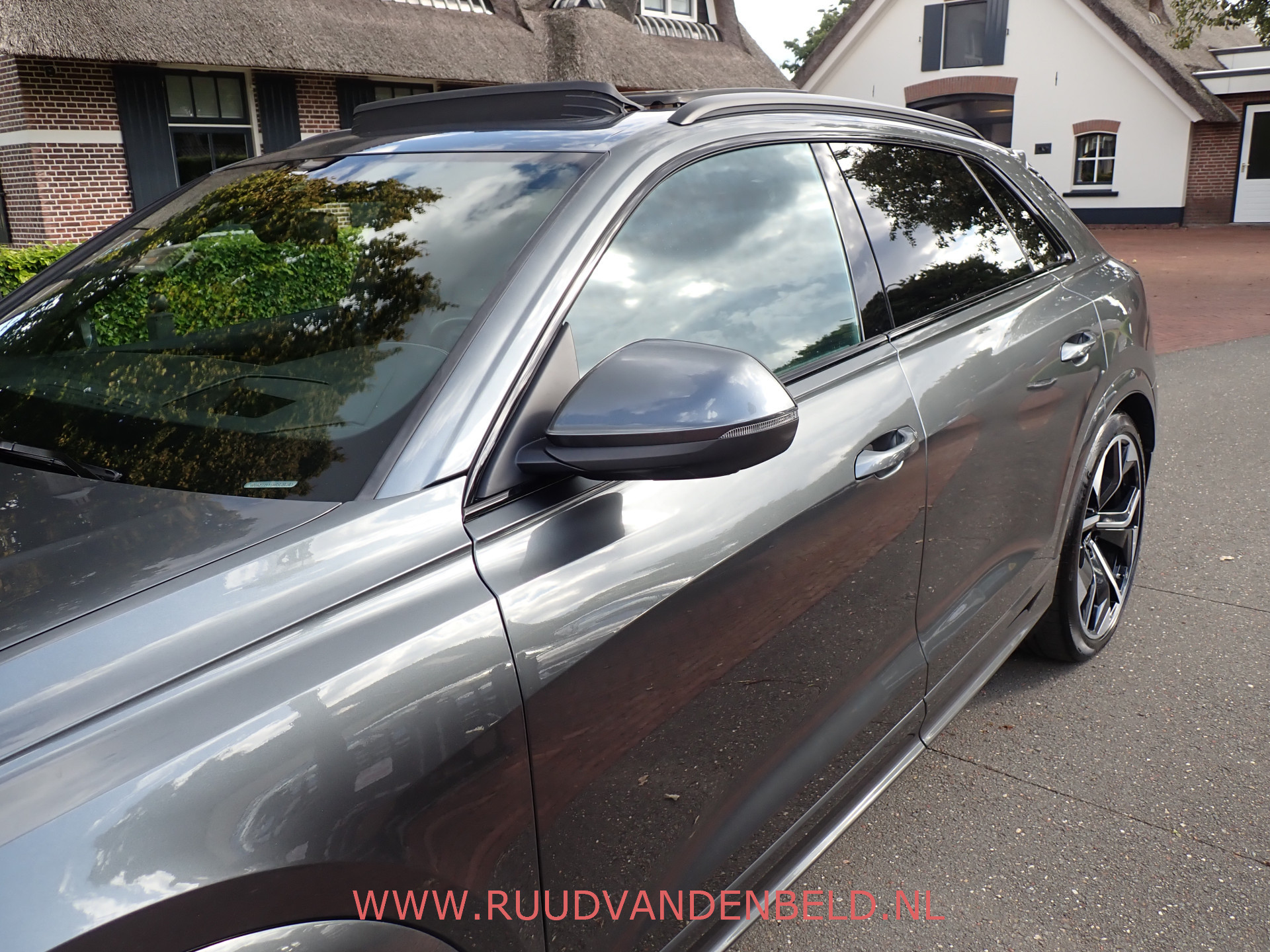 Hoofdafbeelding Audi RSQ8