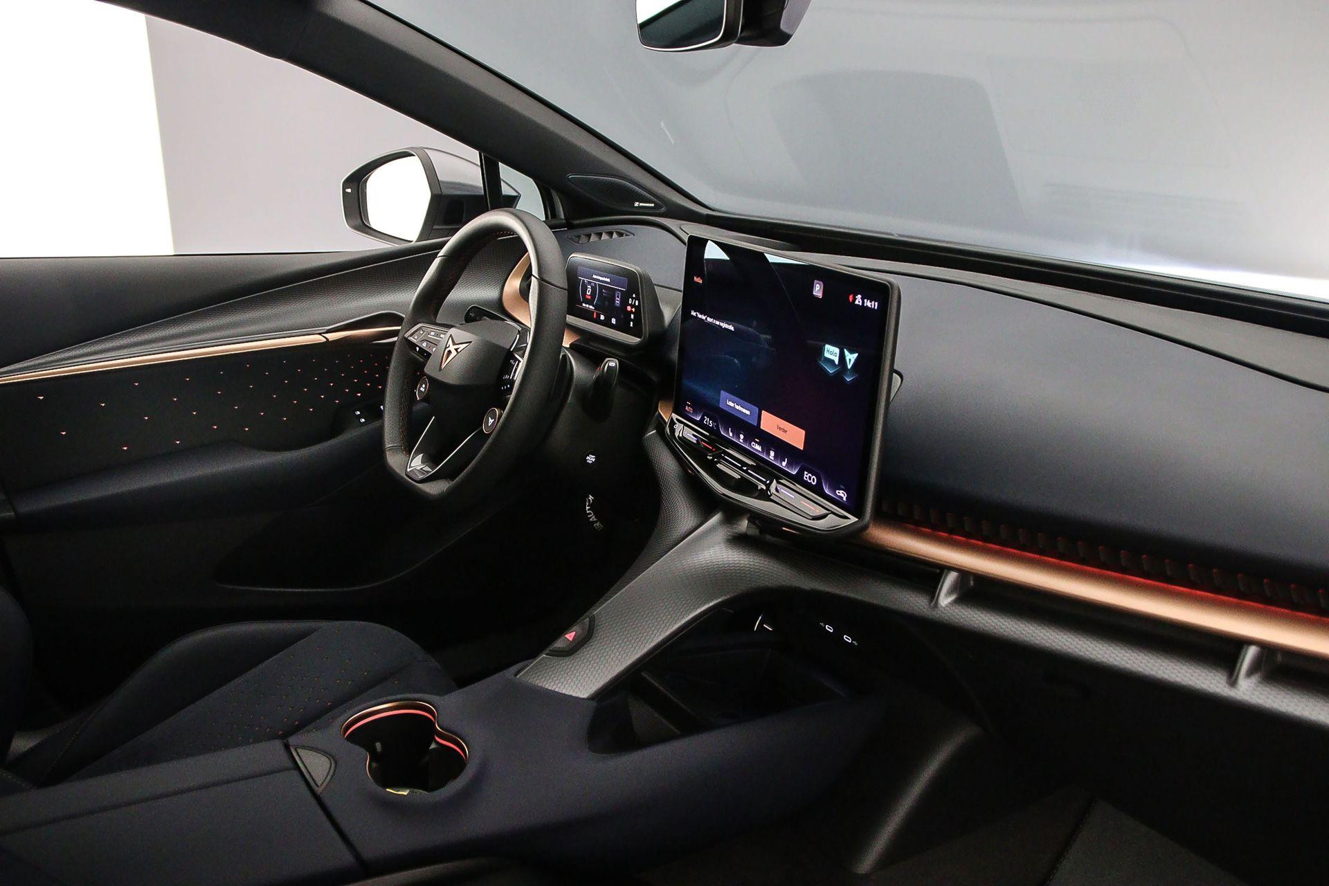 Hoofdafbeelding CUPRA Tavascan