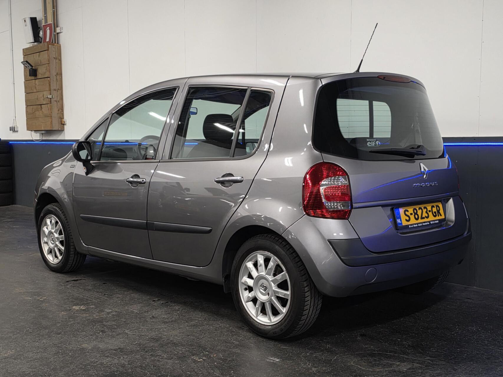 Hoofdafbeelding Renault Modus