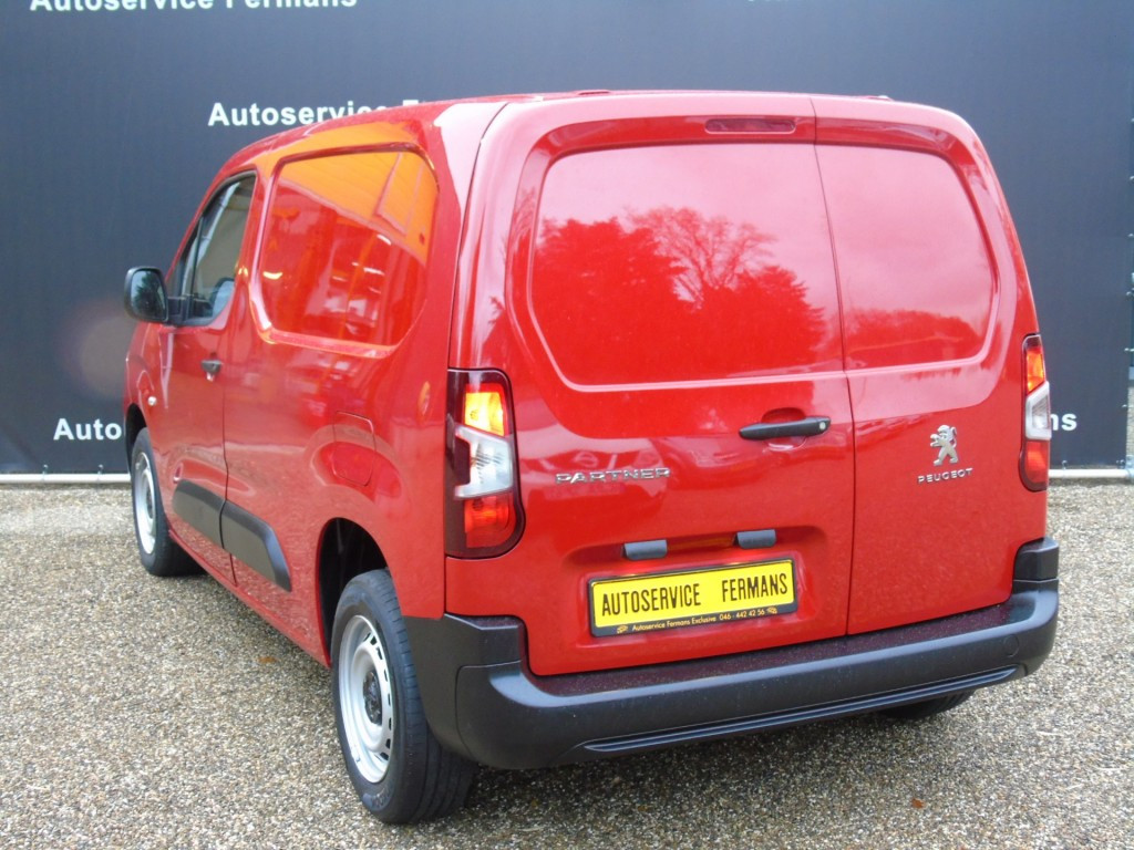 Hoofdafbeelding Peugeot Partner