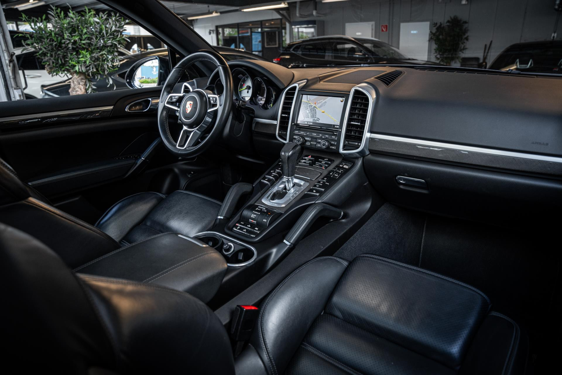 Hoofdafbeelding Porsche Cayenne