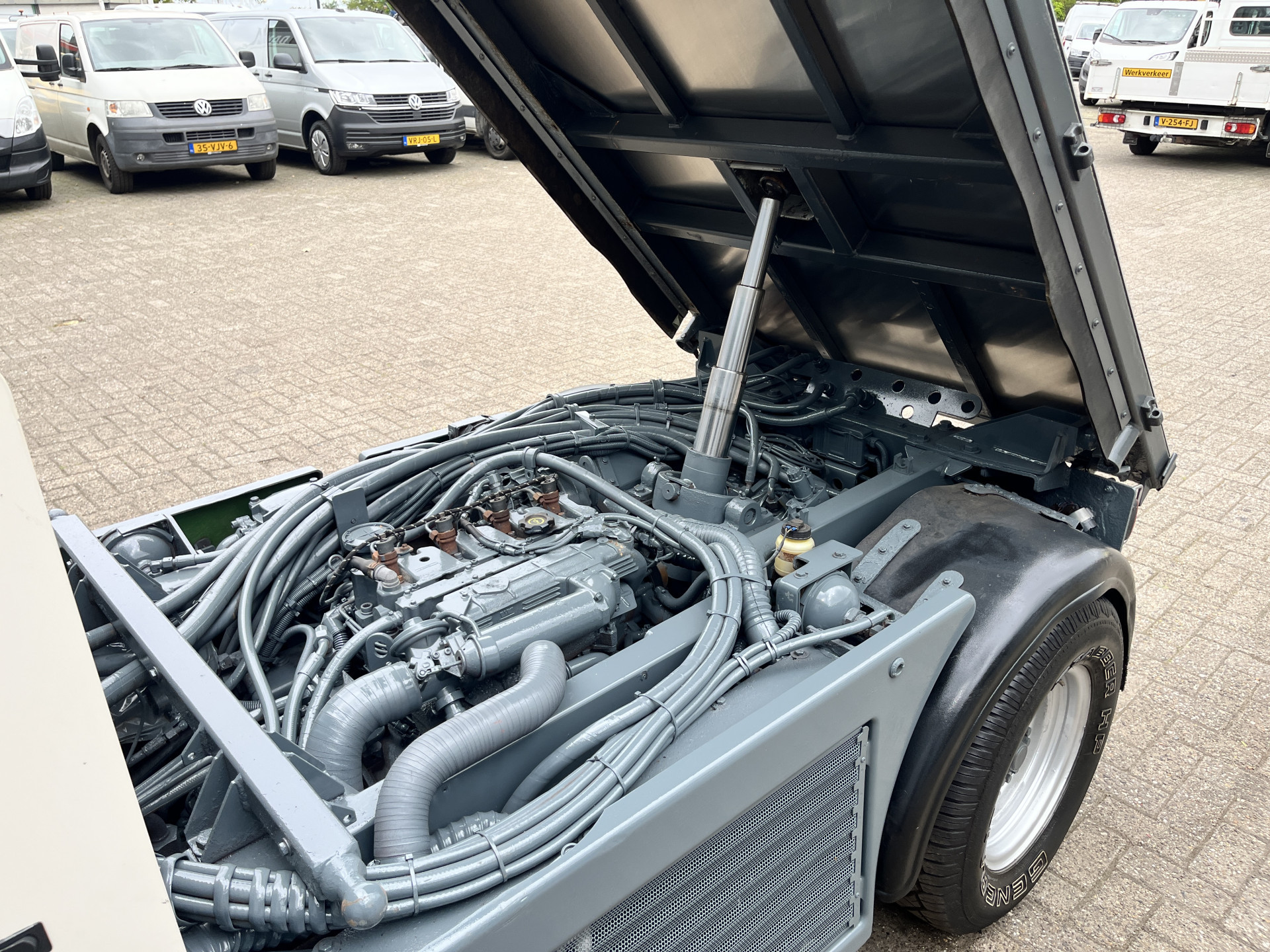 Hoofdafbeelding boschung P4T