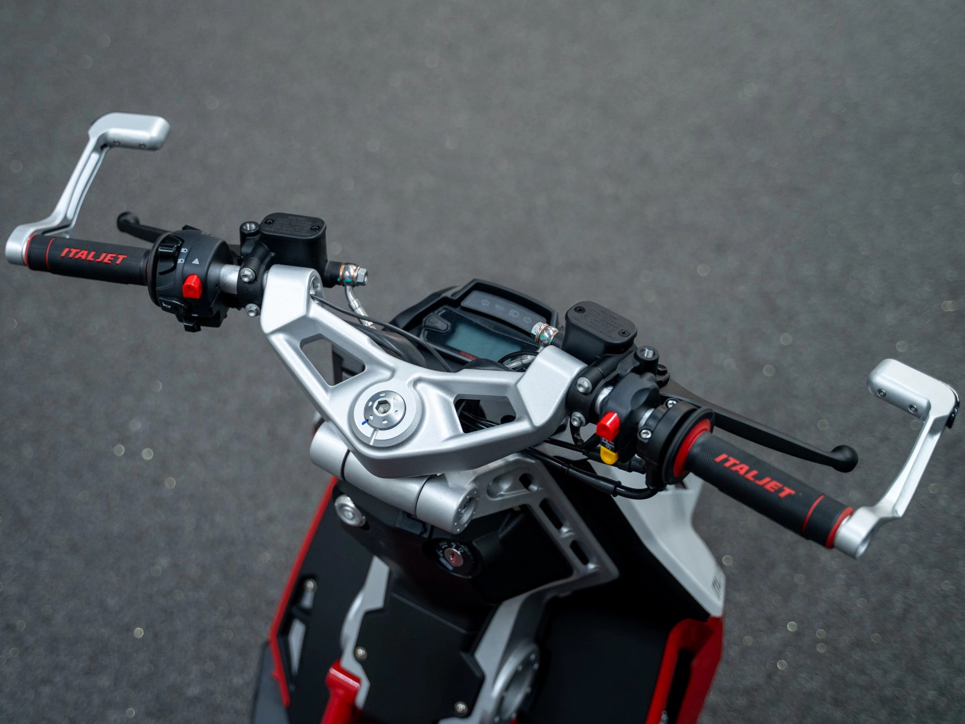 Hoofdafbeelding Italjet Dragster