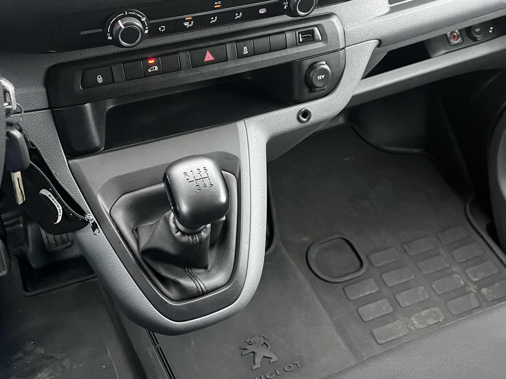 Hoofdafbeelding Peugeot Expert