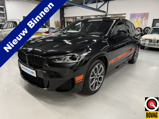 BMW X2 sDrive20i High Executive M Sport Mesh Edition Panoramadak 19 Inch M Sportzetels DAB Carplay