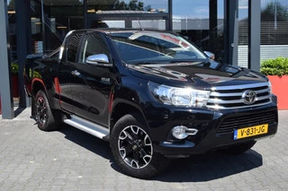 Toyota Hilux 2.4 D-4D X-TRA CAB CHALLENGER 4WD VAN