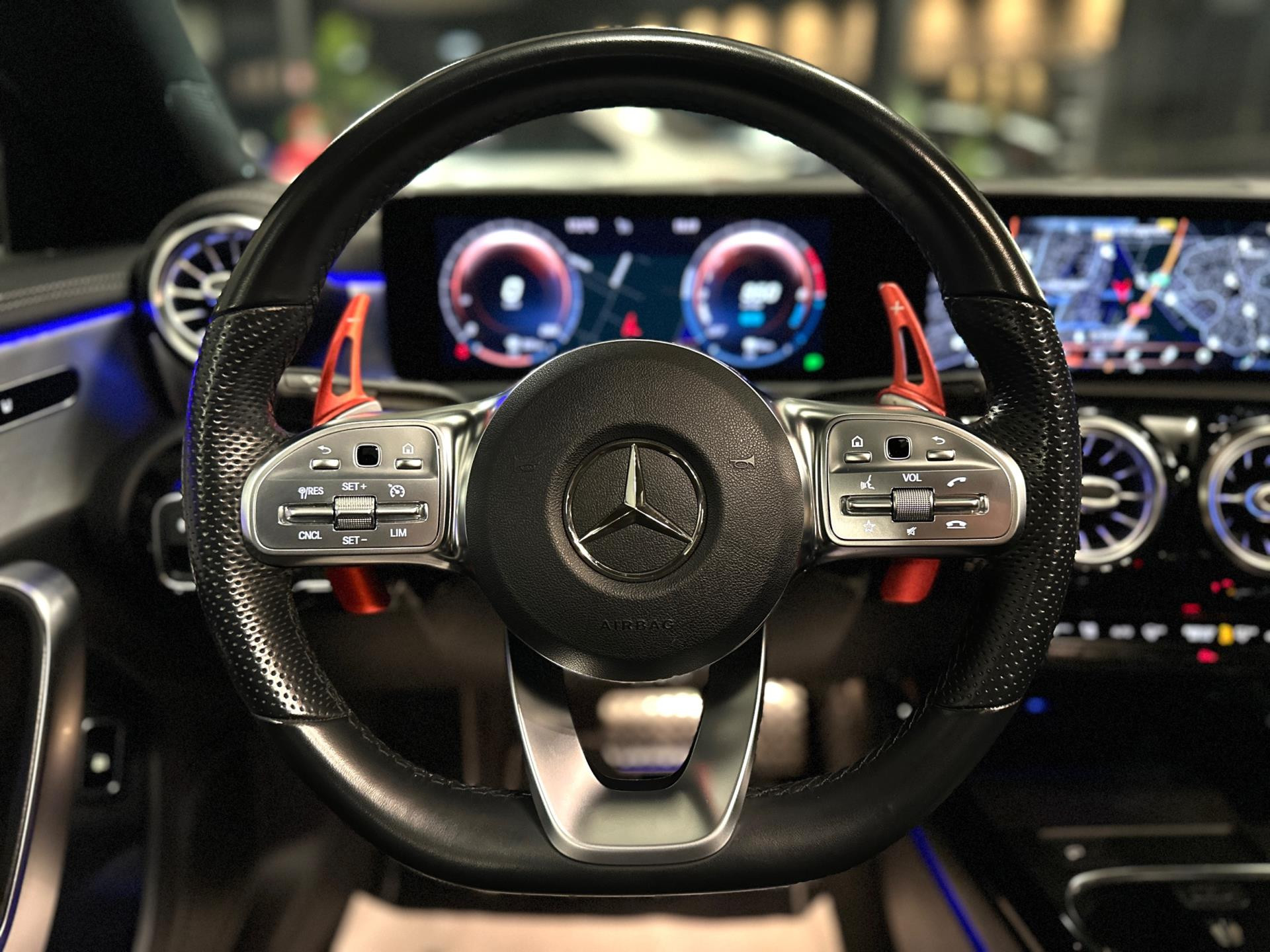 Hoofdafbeelding Mercedes-Benz CLA