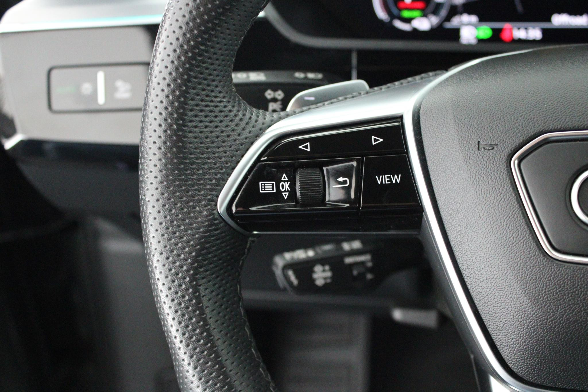 Hoofdafbeelding Audi Q8 Sportback e-tron