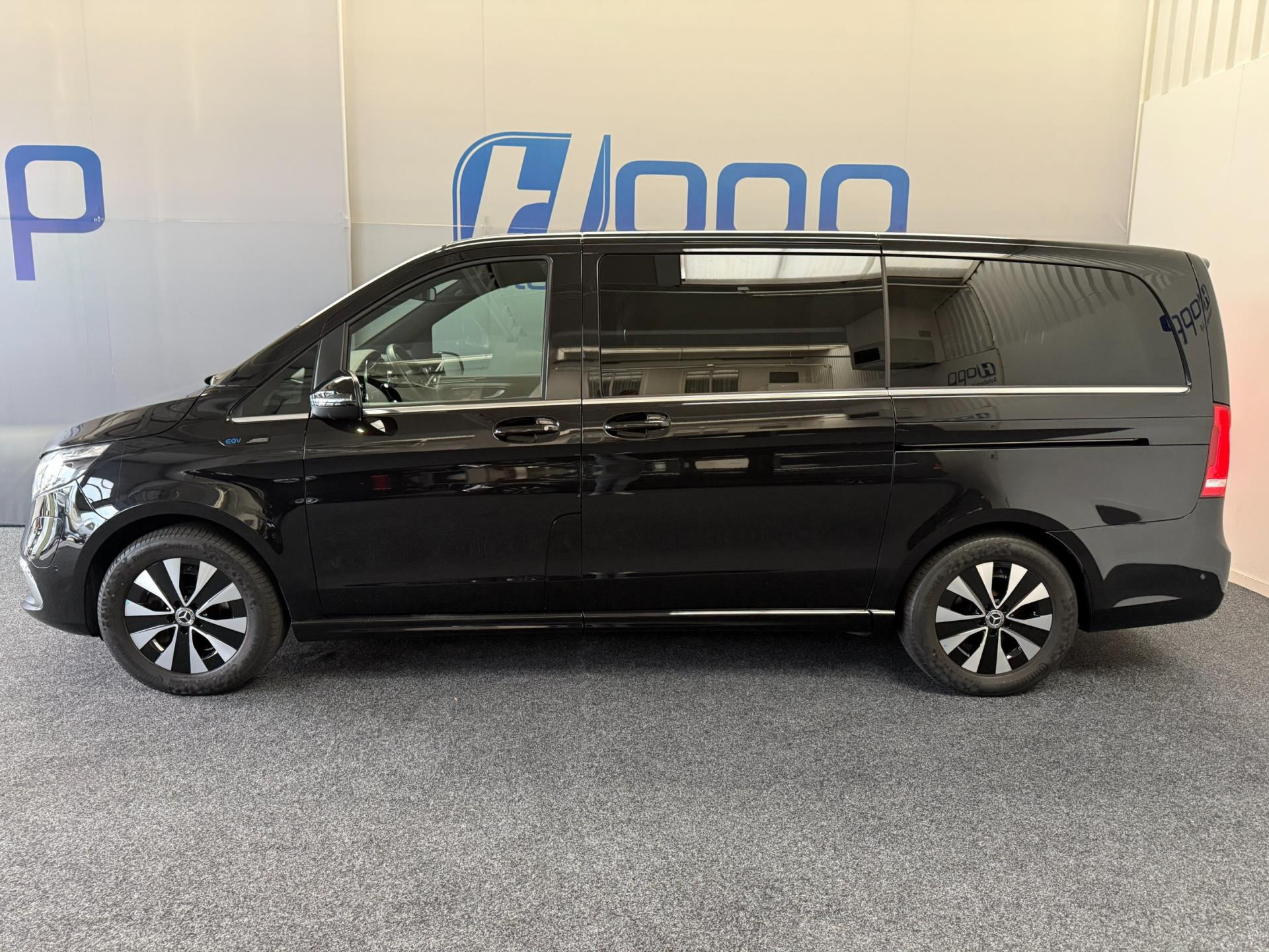 Hoofdafbeelding Mercedes-Benz EQV