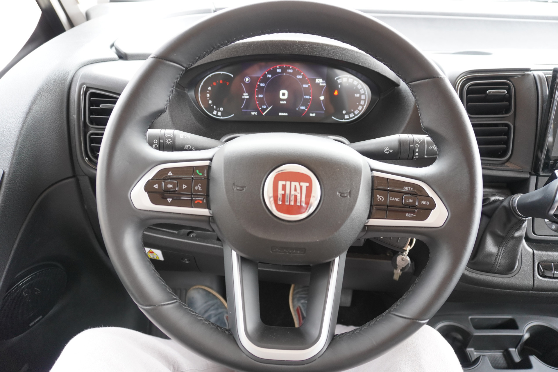 Hoofdafbeelding Hymer Exsis-i