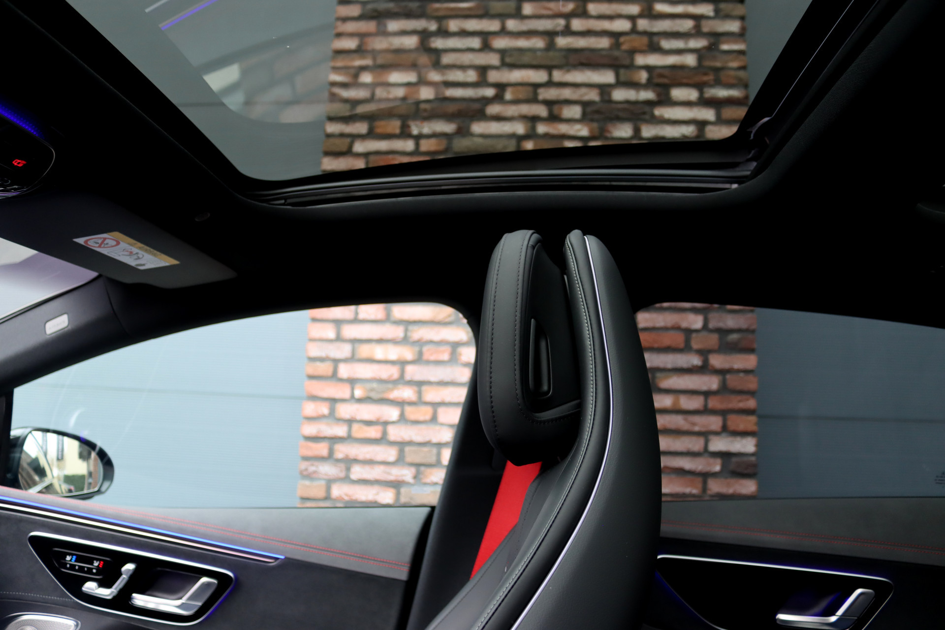 Hoofdafbeelding Mercedes-Benz EQE