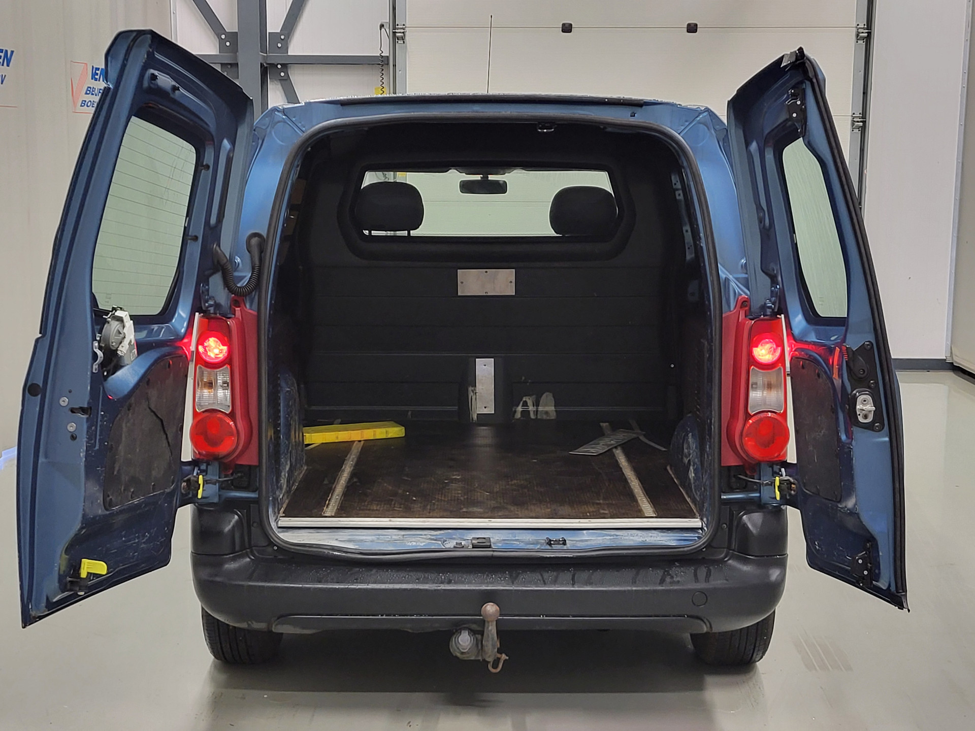 Hoofdafbeelding Peugeot Partner