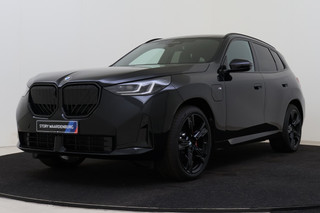 BMW X3 30e xDrive High Executive M Sport Automaat / Panoramadak / Trekhaak / Sportstoelen / Adaptieve LED / Parking Assistant Plus / Live Cockpit Professional / Comfort Access
