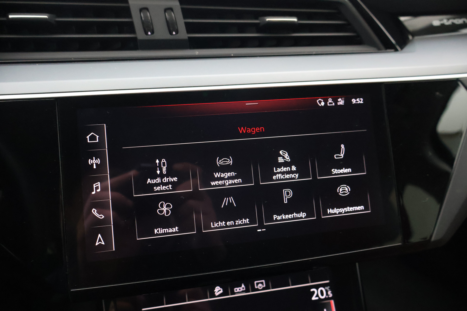 Hoofdafbeelding Audi e-tron