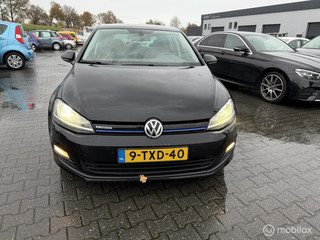 Volkswagen Golf 1.6 TDI Edition BlueMotion leer navi
