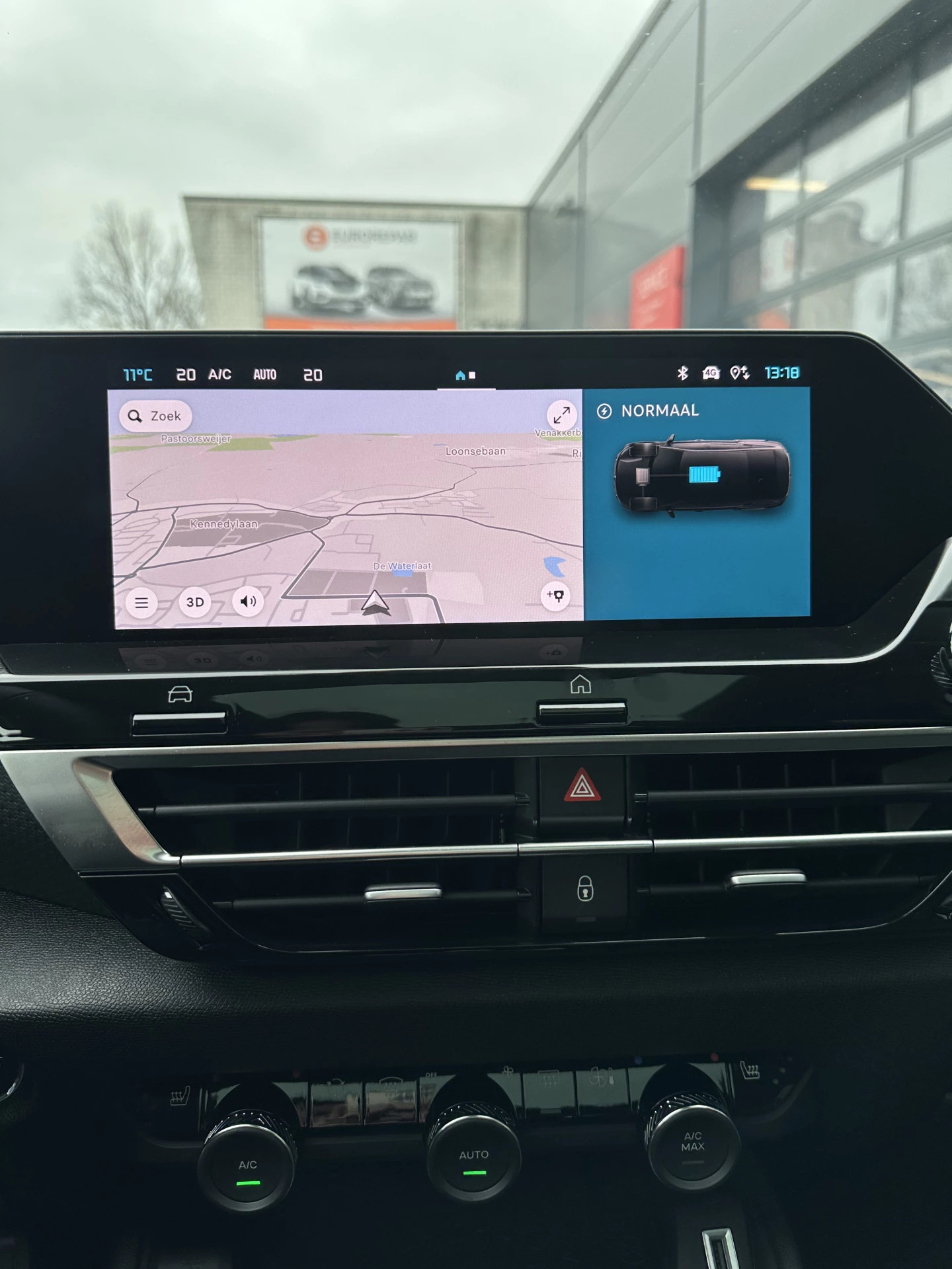 Hoofdafbeelding Citroën ë-C4 X