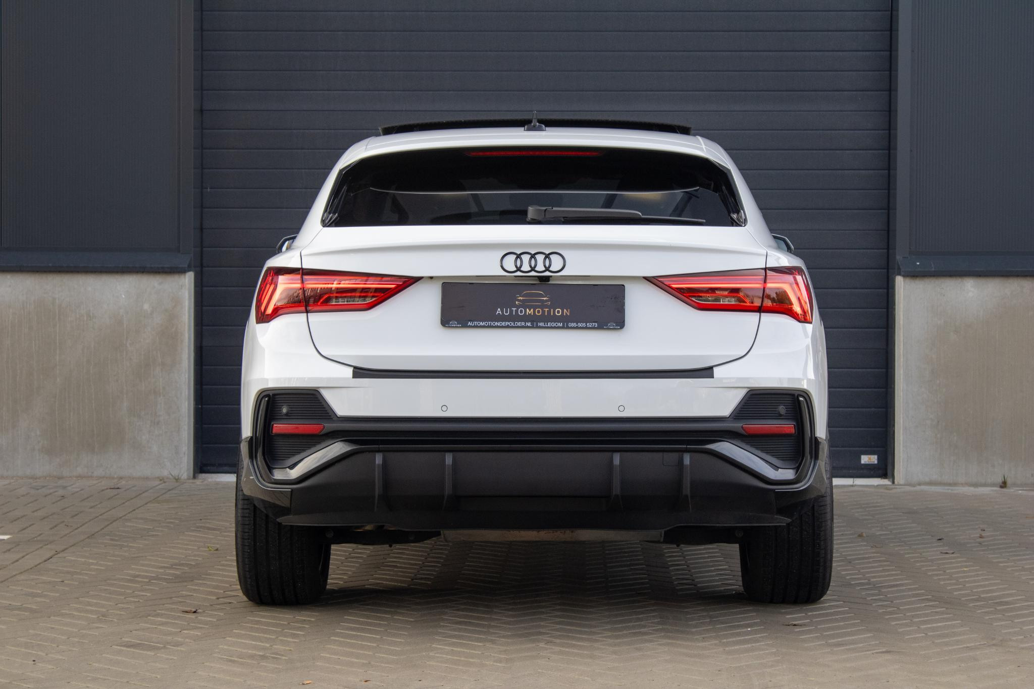Hoofdafbeelding Audi Q3