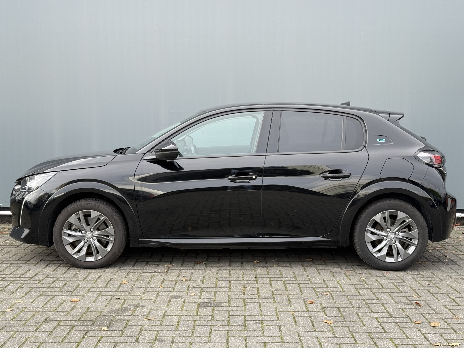 Hoofdafbeelding Peugeot e-208